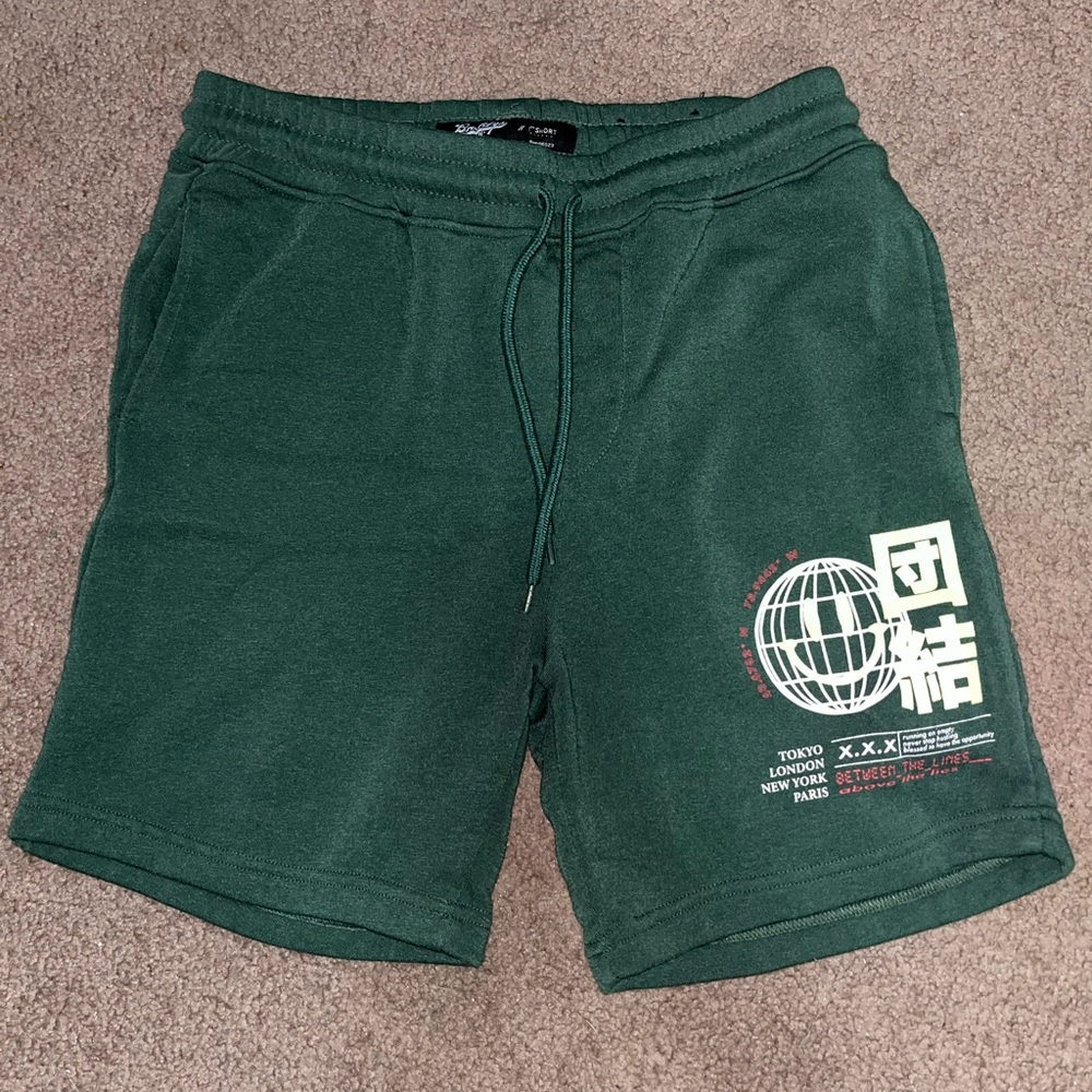 green men’s shorts